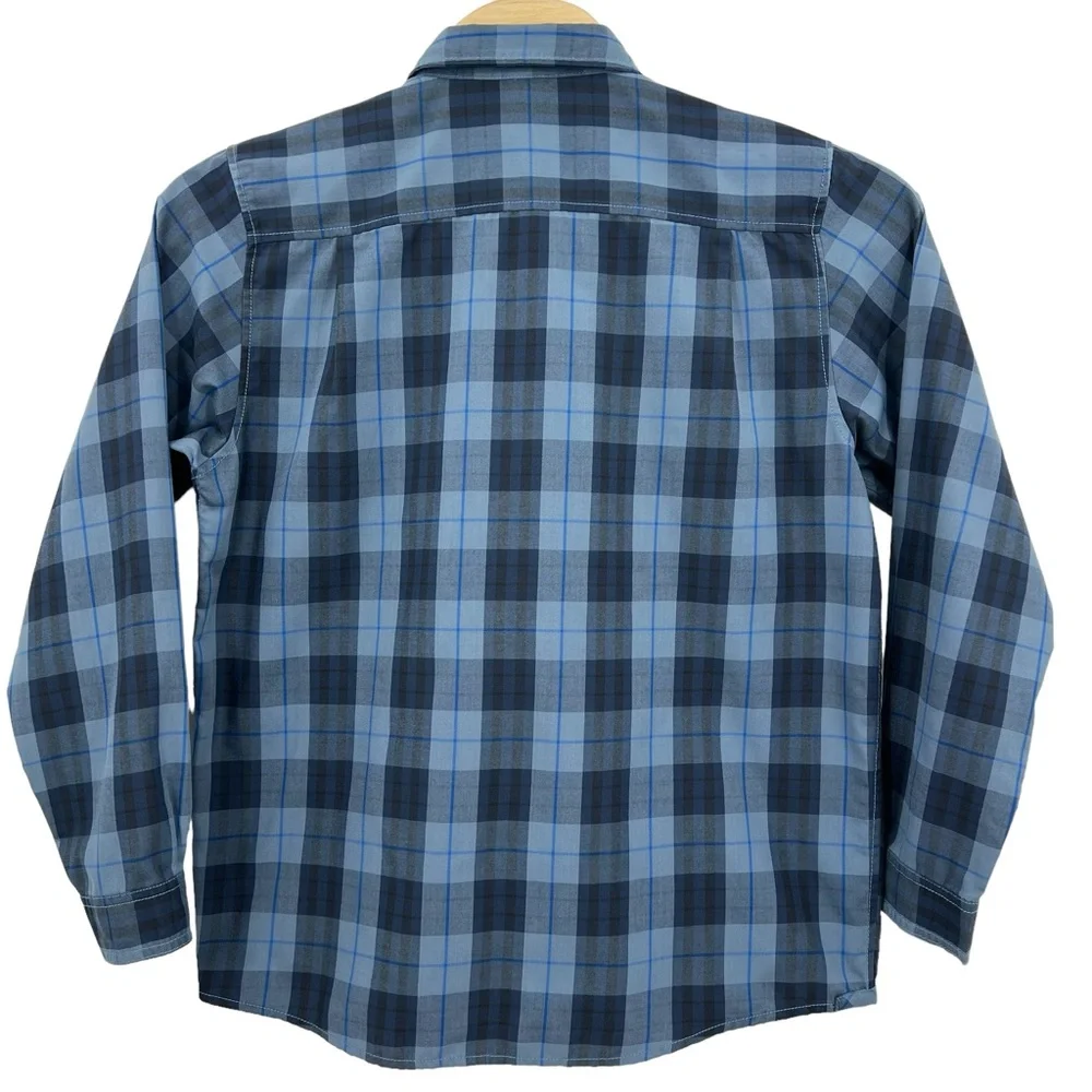 The North Face Blue Plaid Long‎ Sleeve Shirt Men size Large Snap buttons.